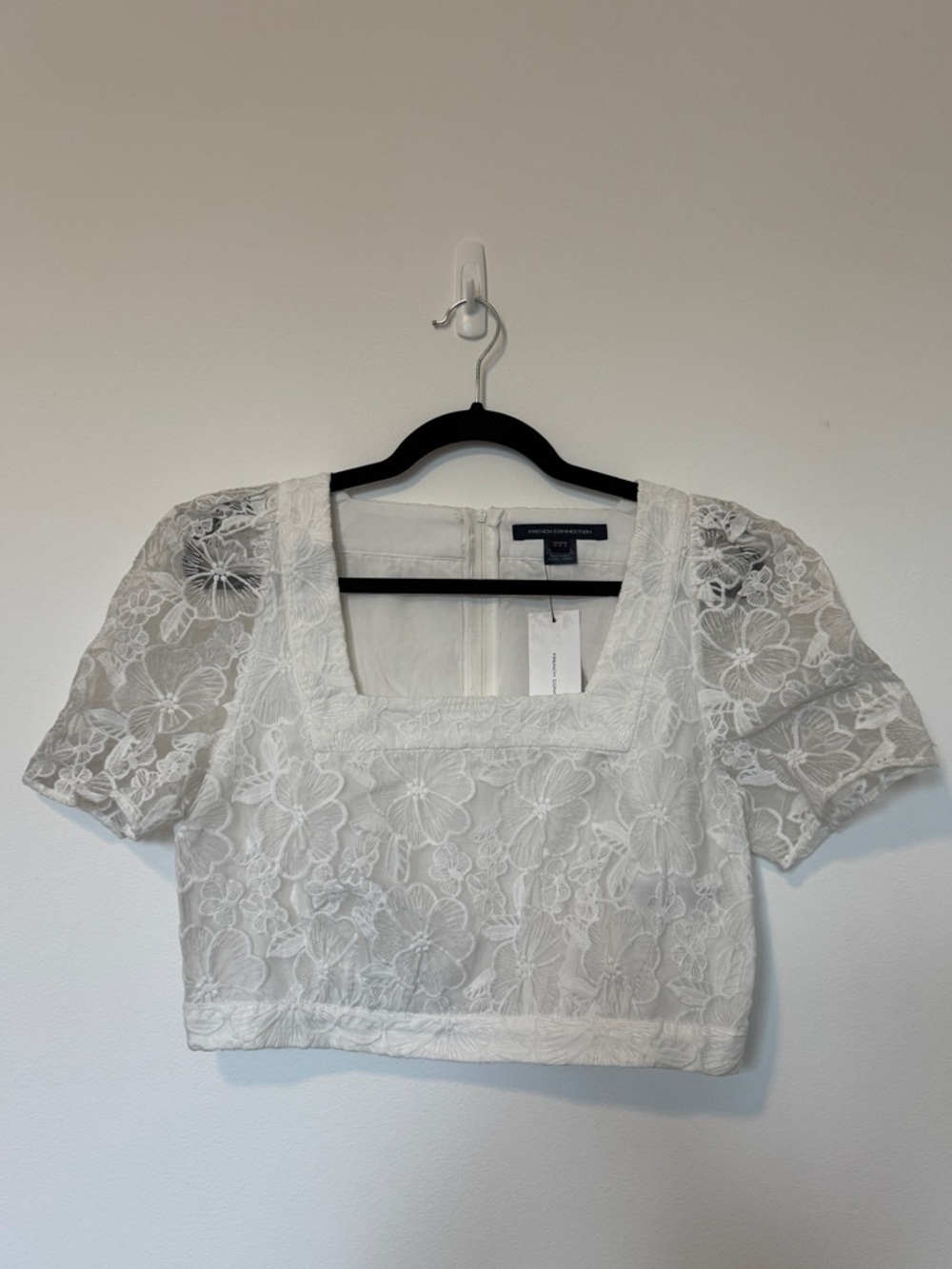 NWT French Connection White Floral Lace Square-Neck Crop Top